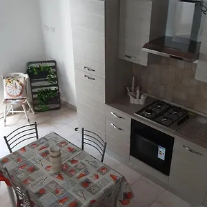 Le Perle Di Salvo Avola